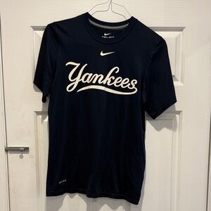 Yankees Navy Dri-Fit short sleeve shirt